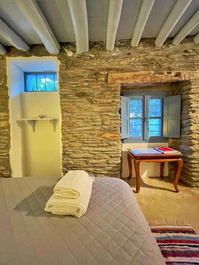 The Walnut Tree - Cycladic Getaway With Sea Views By Explore Andros Lámira Exteriér fotografie